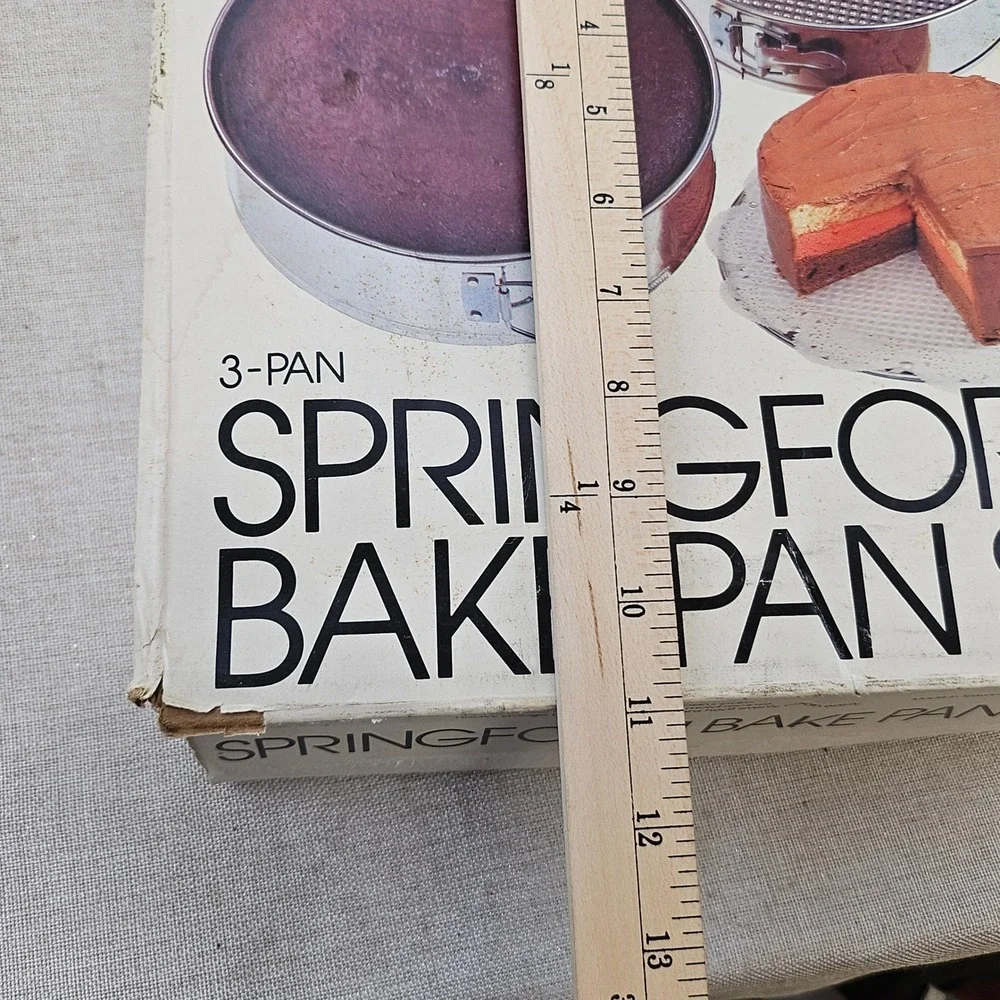 Vintage Springform Bake Pan Set 3 Piece Silver Steel 10 9.5 8.5 Inch Round Cake